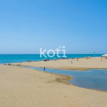 Koti - Atico Marconi Fuengirola